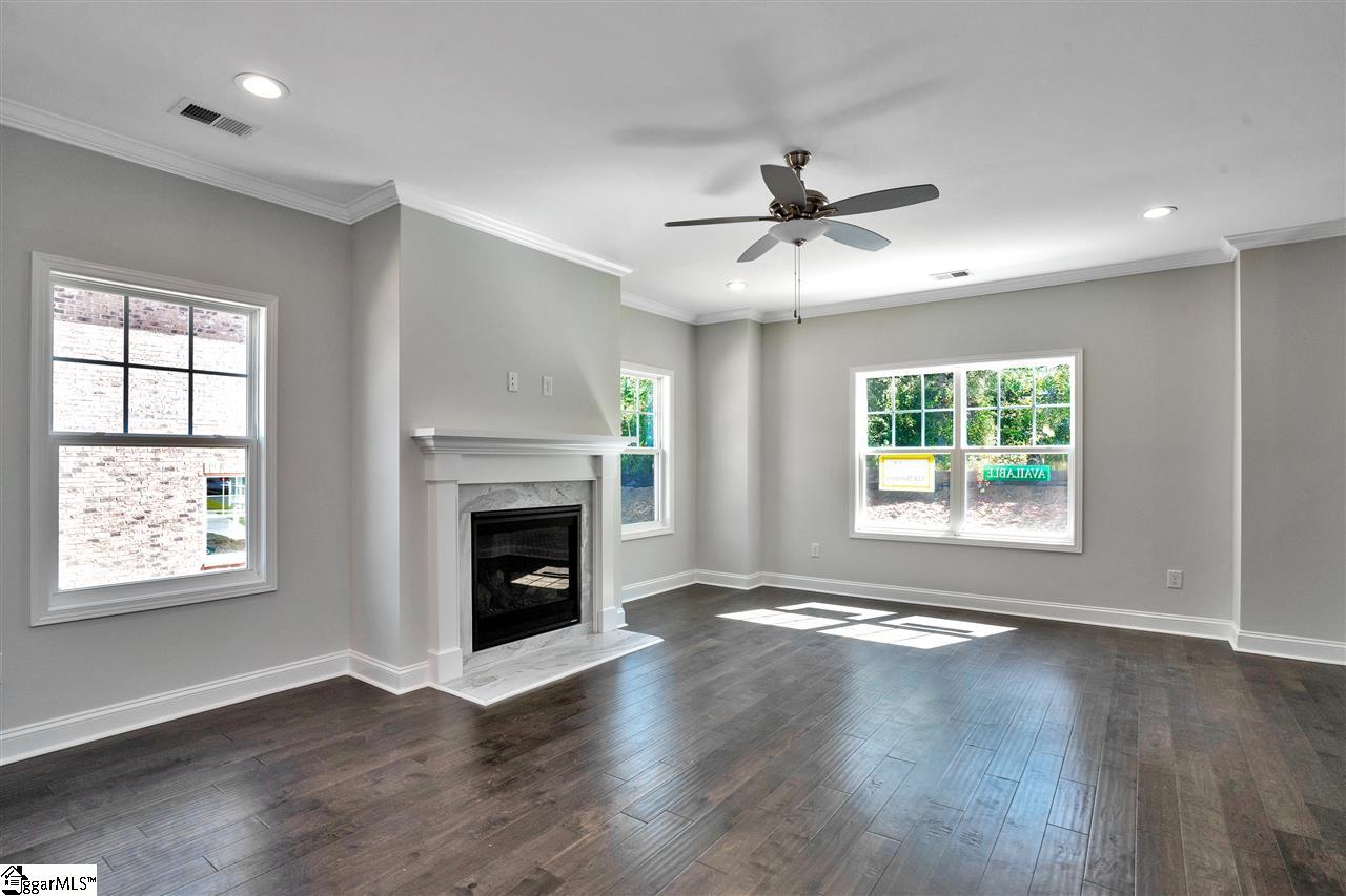 128 Danvers Road Greenville, SC 29607 - Photo 3 of 30 Gallery Image 3