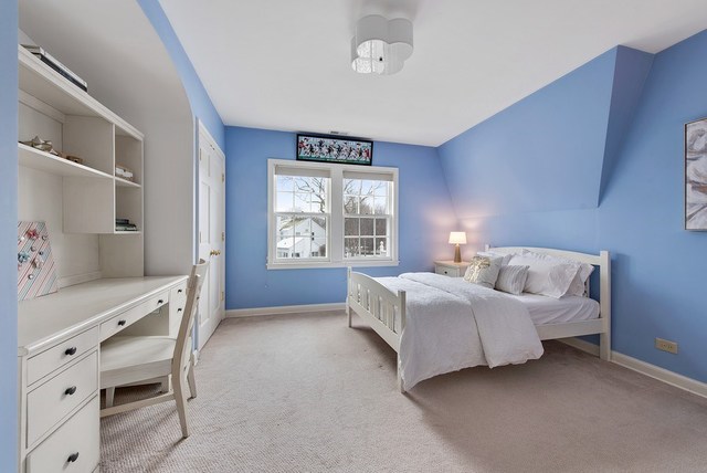155 Spring Lane Winnetka, IL 60093 - Photo 32 of 43 Gallery Image 32