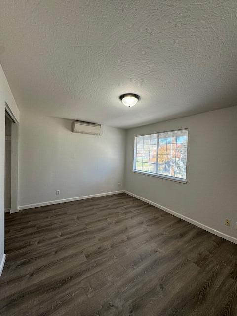 210 West Main Street Rogue River, OR 97537 - Photo 13 of 38