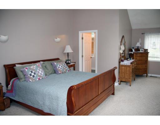 18 Governor Peabody Road Billerica, MA 01821 - Photo 12 of 21