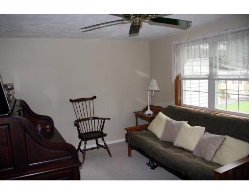 18 Governor Peabody Road Billerica, MA 01821 - Photo 10 of 21