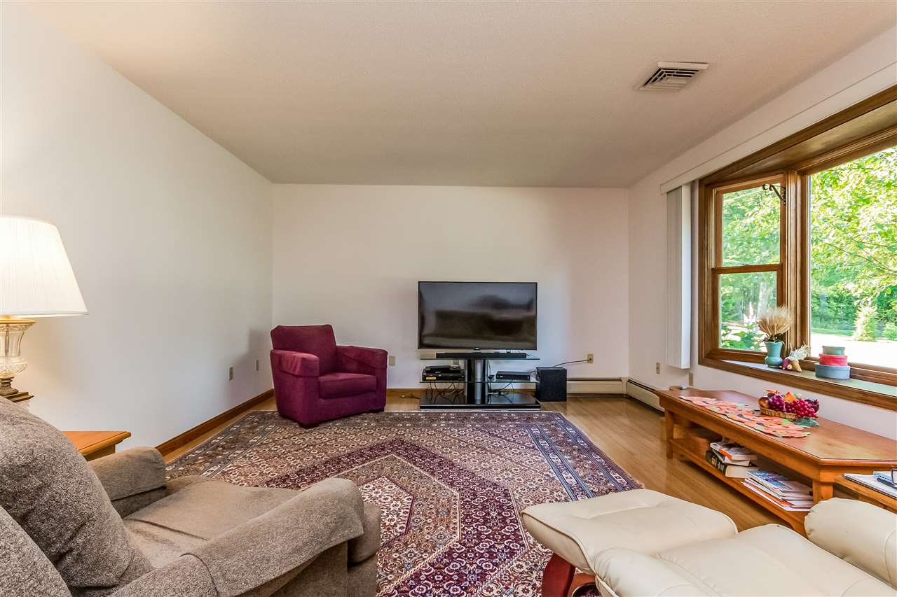 56 Albin Road Bow, NH 03304 - Photo 7 of 39 Gallery Image 7