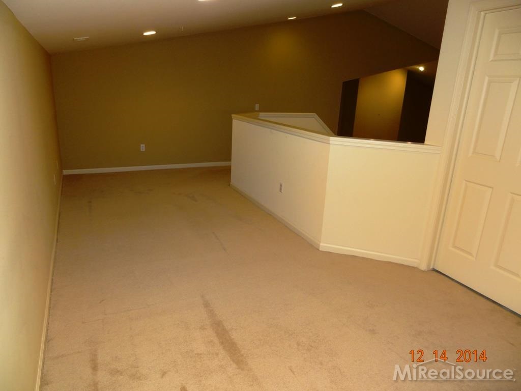 3132 Asher Road, Unit 34 Ann Arbor, MI 48104 - Photo 8 of 16