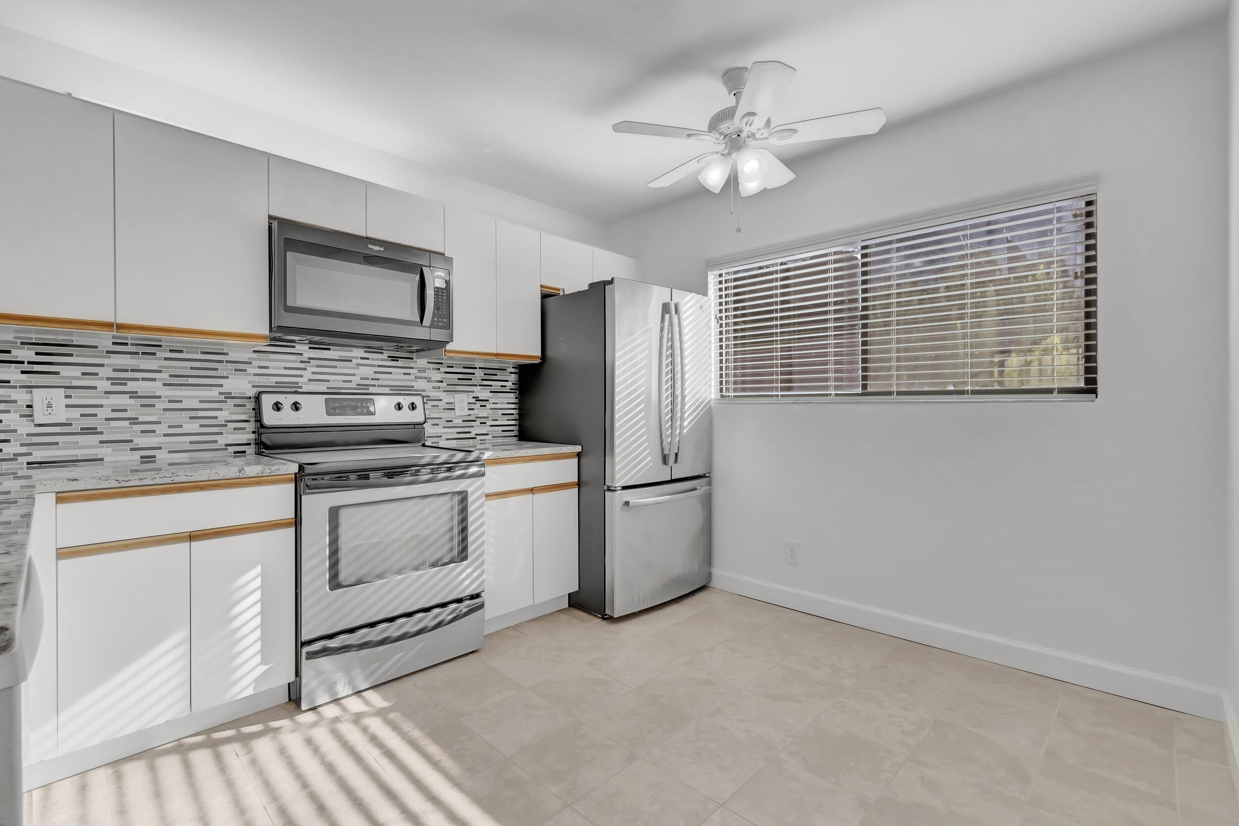 15364 Lakes Of Delray Boulevard, Unit 45 Delray Beach, FL 33484 - Photo 25 of 56 17_dsc_9440