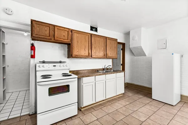 $279,000 | 1915 Wisconsin Avenue, Superior, WI 54880