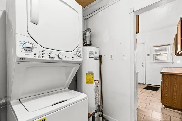 $279,000 | 1915 Wisconsin Avenue, Superior, WI 54880