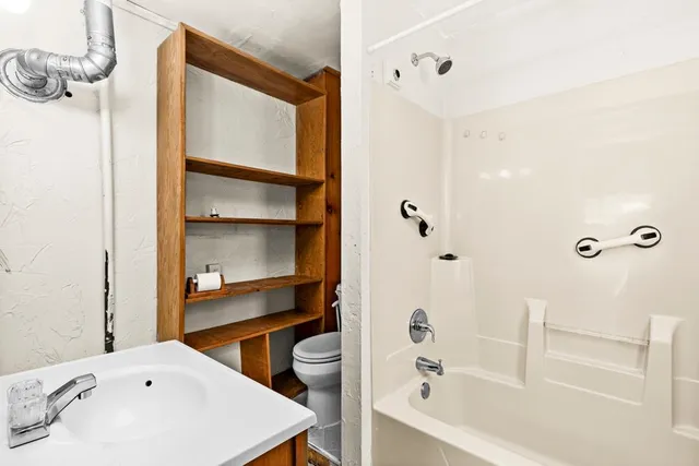 $279,000 | 1915 Wisconsin Avenue, Superior, WI 54880