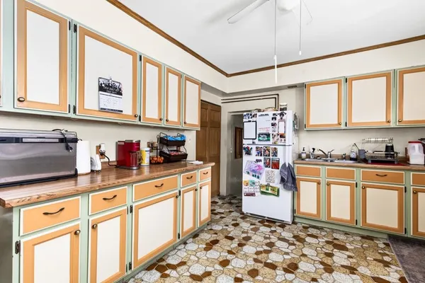 $279,000 | 1915 Wisconsin Avenue, Superior, WI 54880