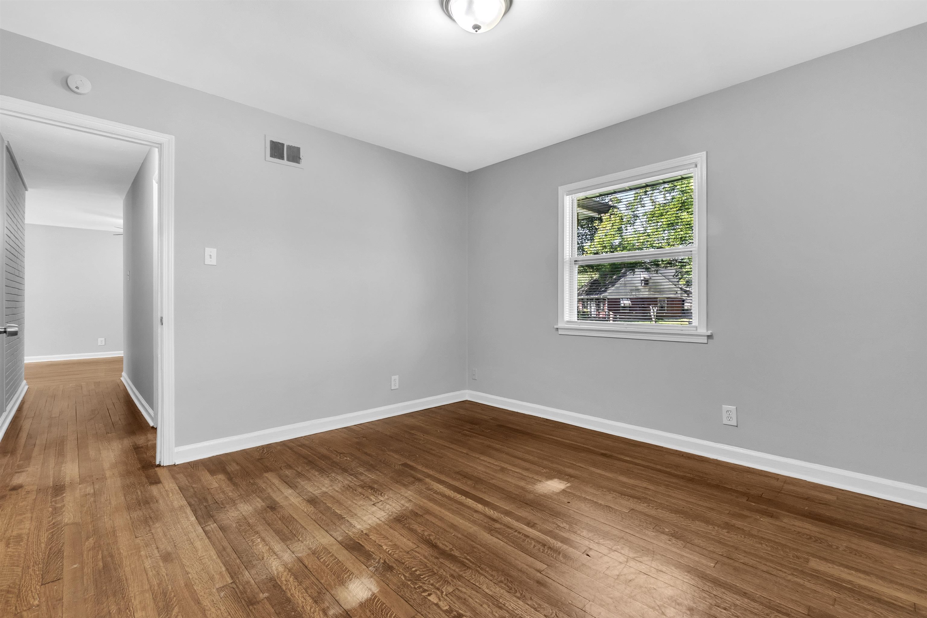 1486 Patterson Street Memphis, TN 38111 - Photo 4 of 19