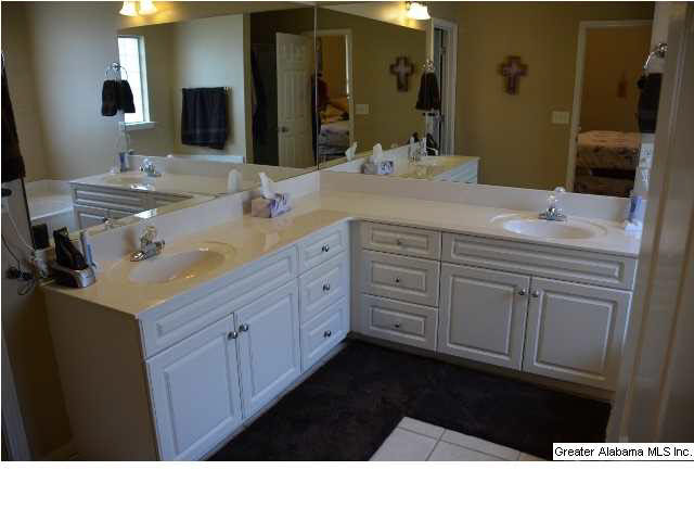 2135 Timberline Drive Calera, AL 35040 - Photo 12 of 16