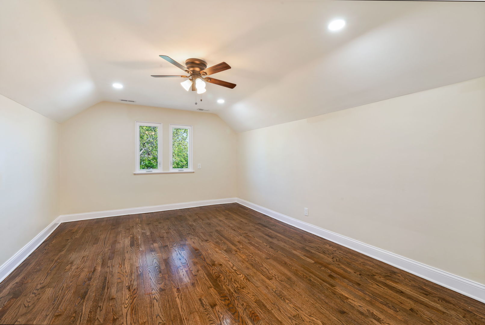 8531 Center Street River Grove, IL 60171 - Photo 26 of 49