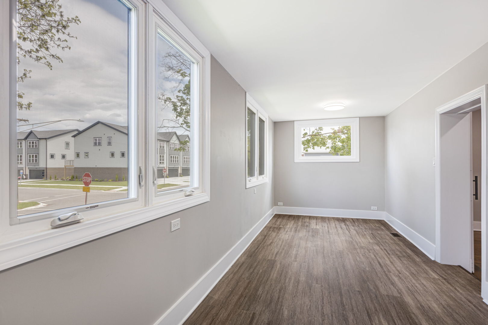 8531 Center Street River Grove, IL 60171 - Photo 6 of 49