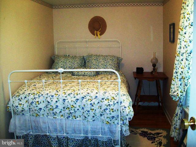 14514 Valley Road Northeast Cumberland, MD 21502 - Photo 6 of 19 Bedroom