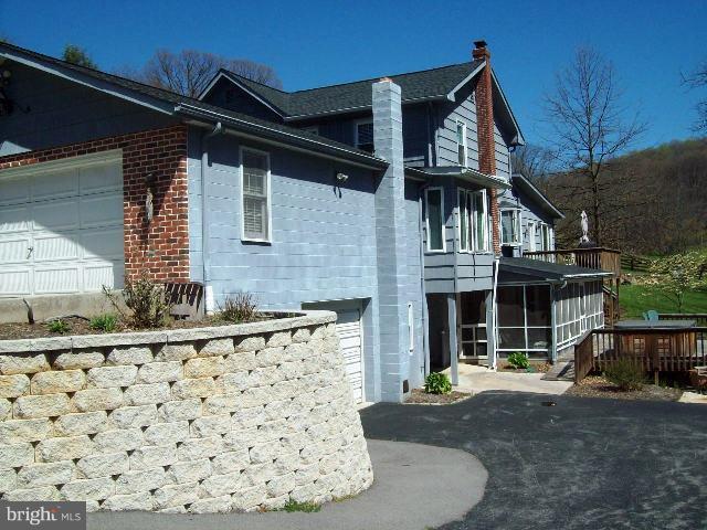 14514 Valley Road Northeast Cumberland, MD 21502 - Photo 8 of 19 Exterior (Rear)