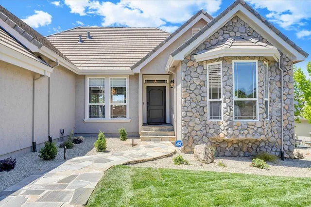 $1,895,000 | 39 Waterfront Court, Copperopolis, CA 95228