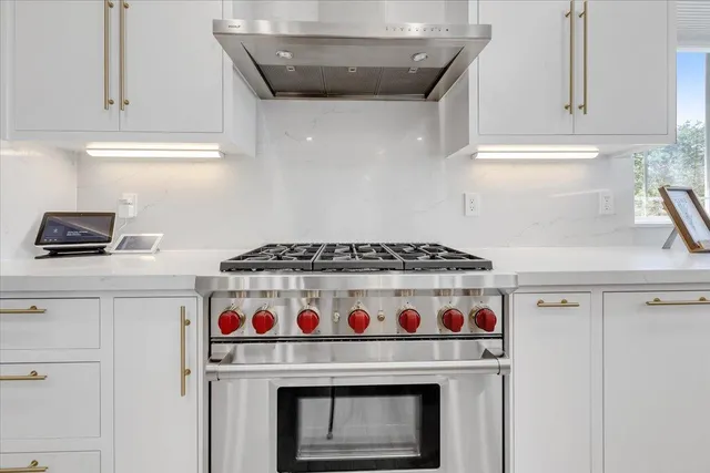 $1,895,000 | 39 Waterfront Court, Copperopolis, CA 95228