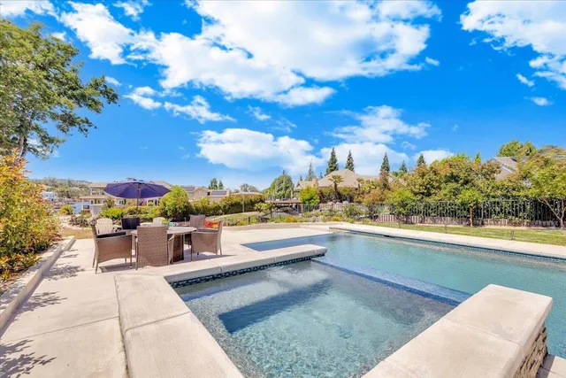 $1,895,000 | 39 Waterfront Court, Copperopolis, CA 95228