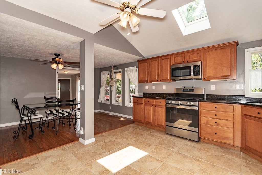 8005 Stockbridge Road Mentor, OH 44060 - Photo 9 of 30 Gallery Image 9