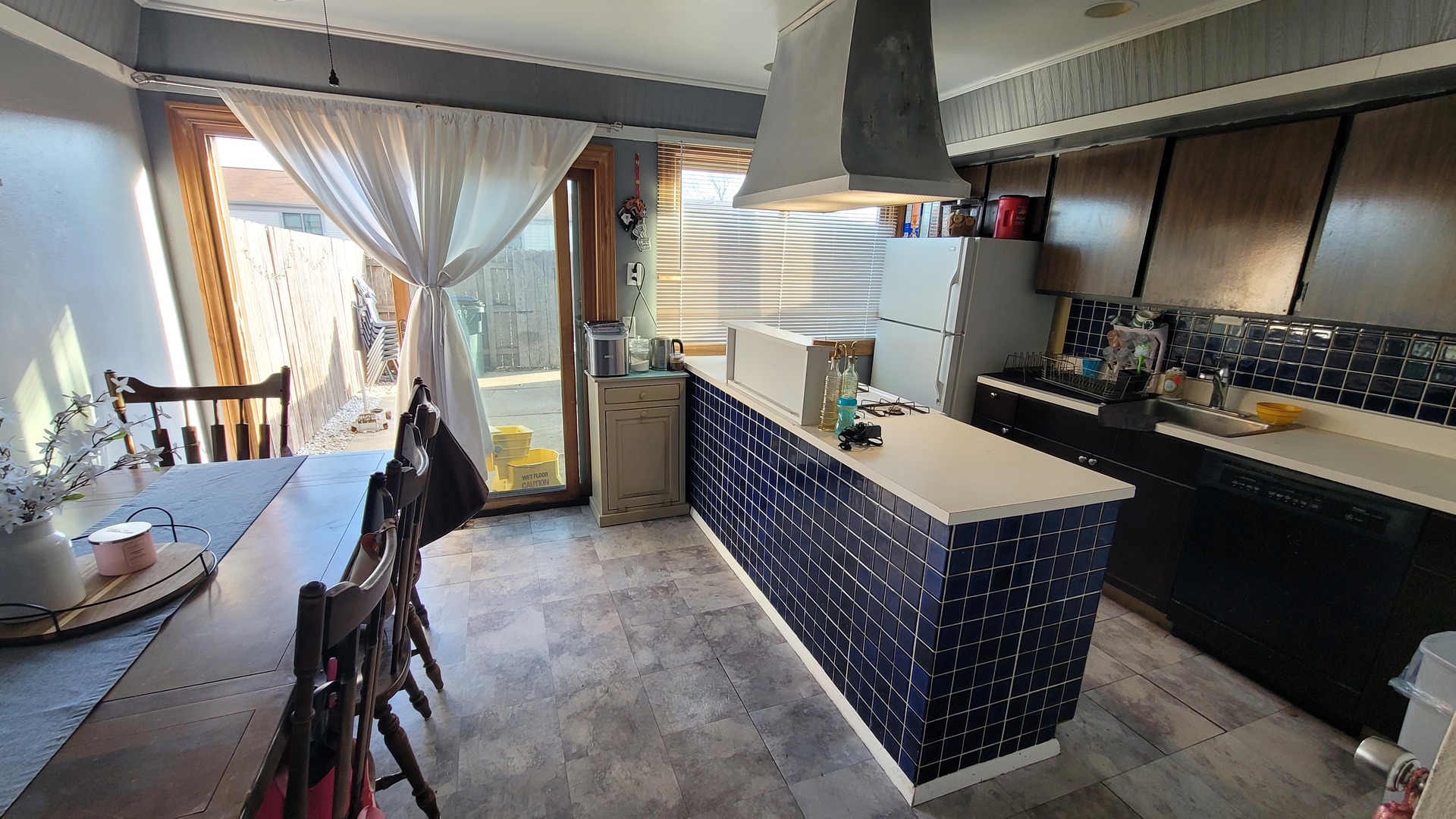 1799 Bristol Walk Hoffman Estates, IL 60169 - Photo 4 of 10