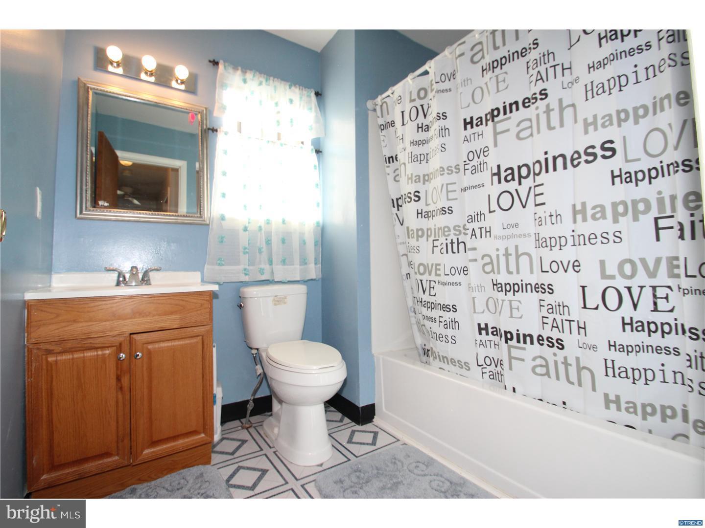 32 3 Rivers Drive Newark, DE 19702 - Photo 9 of 11 Gallery Image 9
