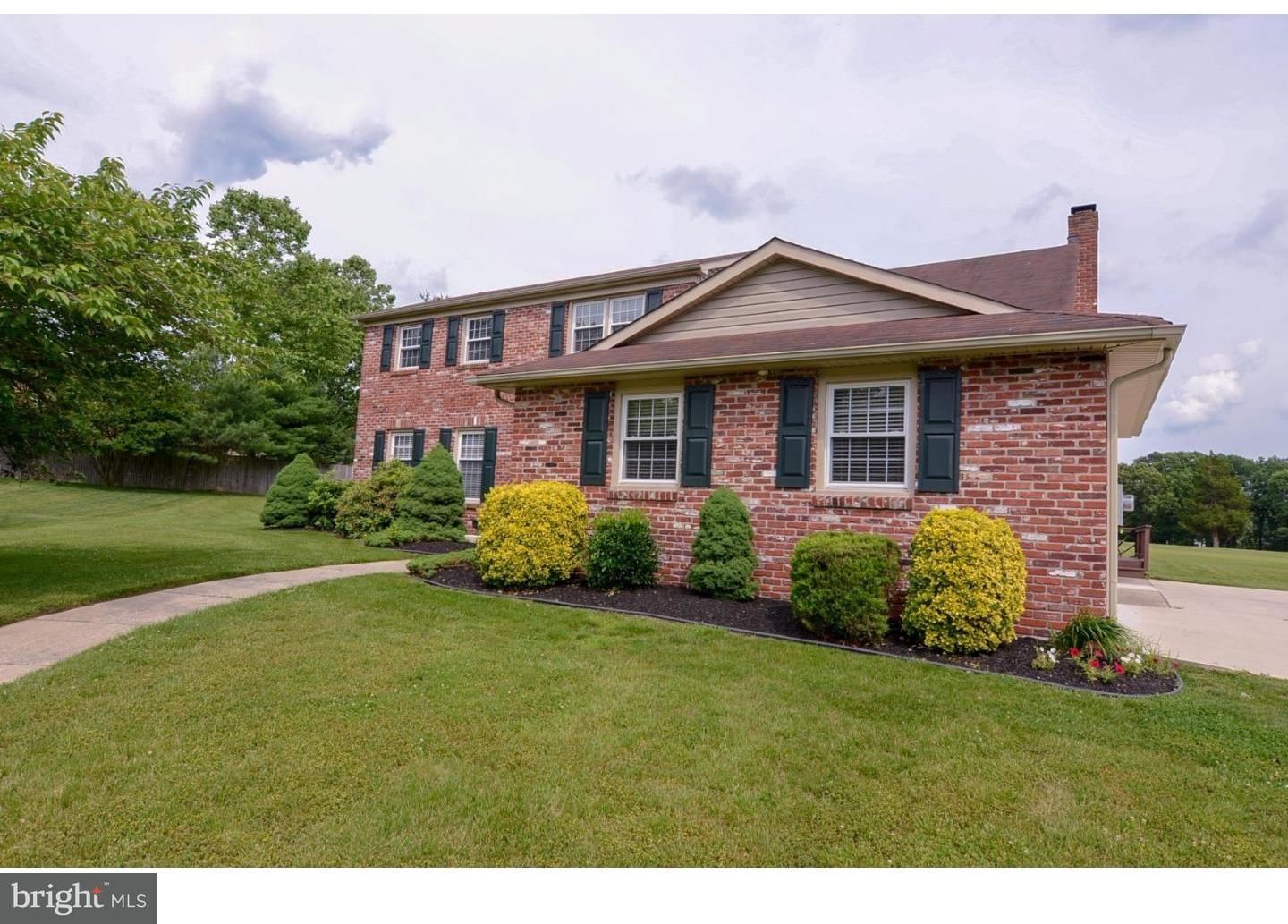 7 Packer Court Sewell, NJ 08080 - Photo 1 of 25