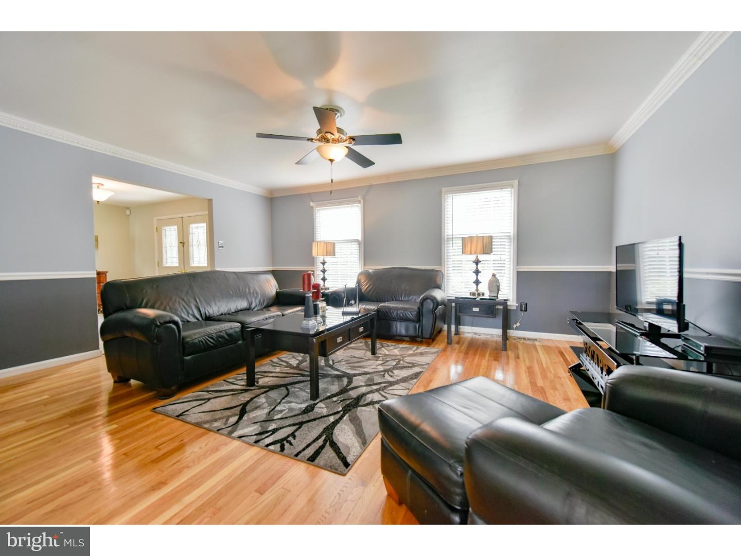 7 Packer Court Sewell, NJ 08080 - Photo 5 of 25