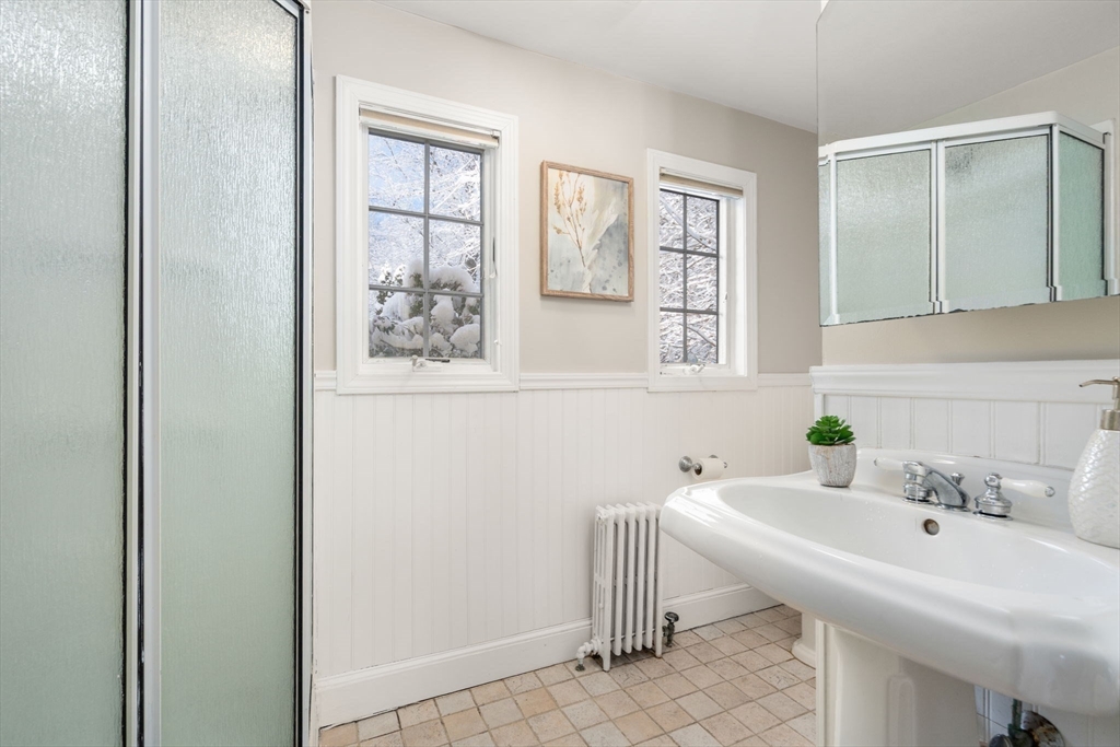 70 Craftsland Road Brookline, MA 02467 - Photo 11 of 25
