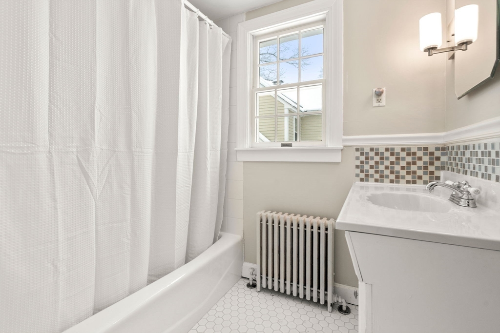 70 Craftsland Road Brookline, MA 02467 - Photo 16 of 25