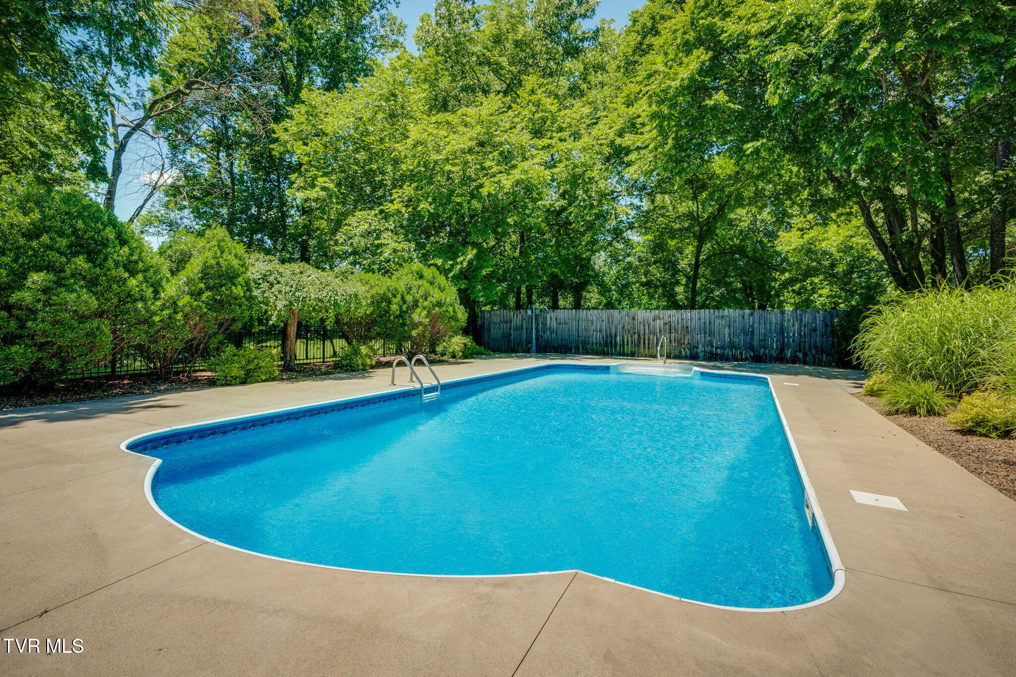 900 Jordan Road Elizabethton, TN 37643 - Photo 51 of 51 041