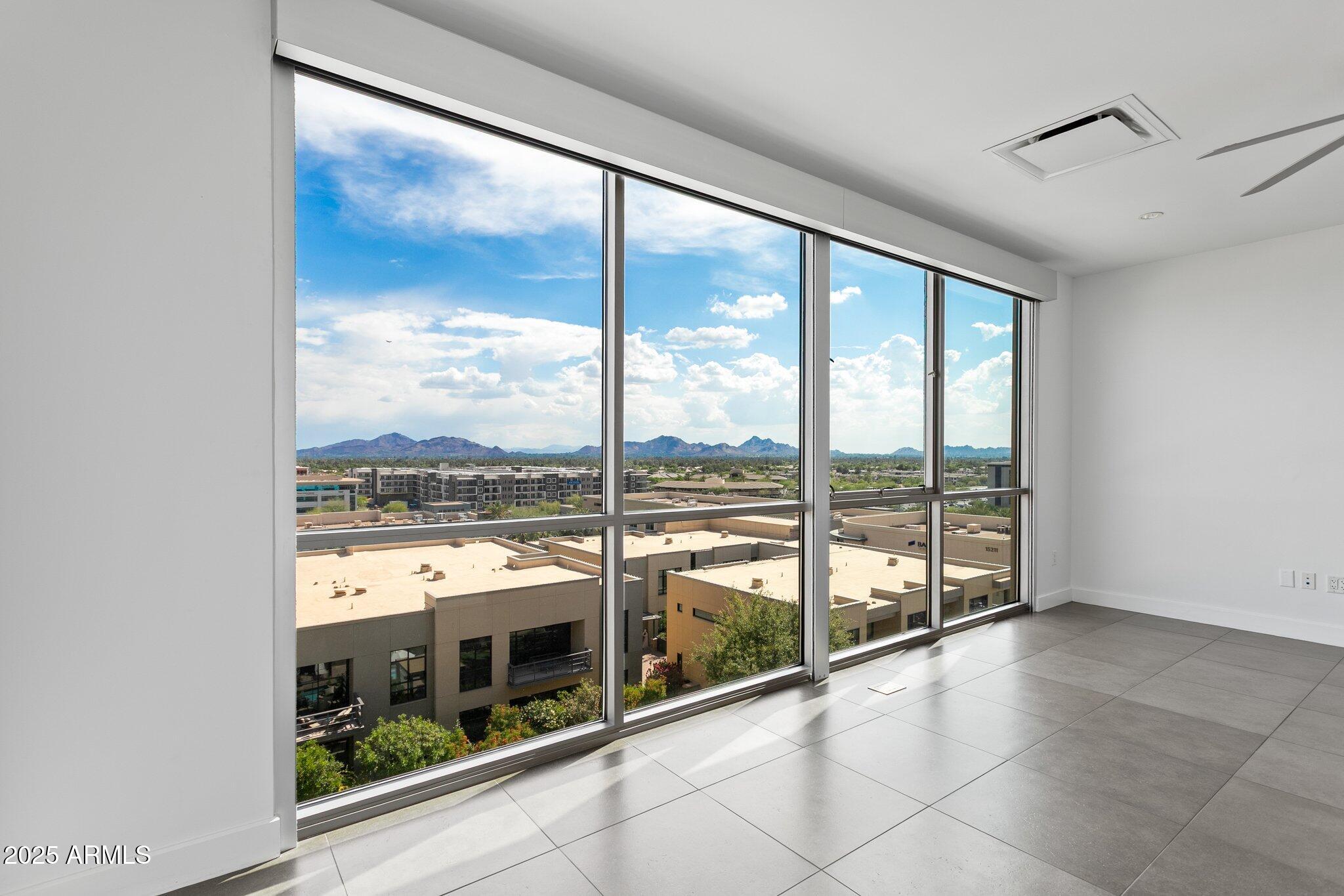 15215 North Kierland Boulevard, Unit 733 Scottsdale, AZ 85254 - Photo 14 of 38 Primary Suite Views