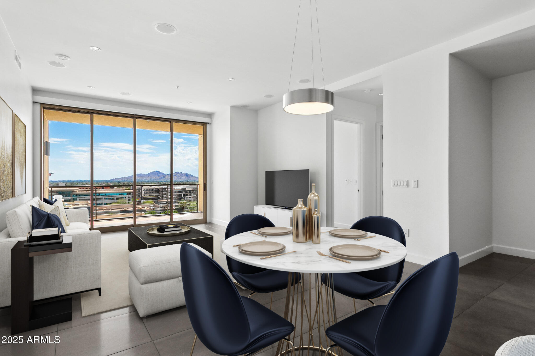 15215 North Kierland Boulevard, Unit 733 Scottsdale, AZ 85254 - Photo 2 of 38 7th Floor South Facing Views