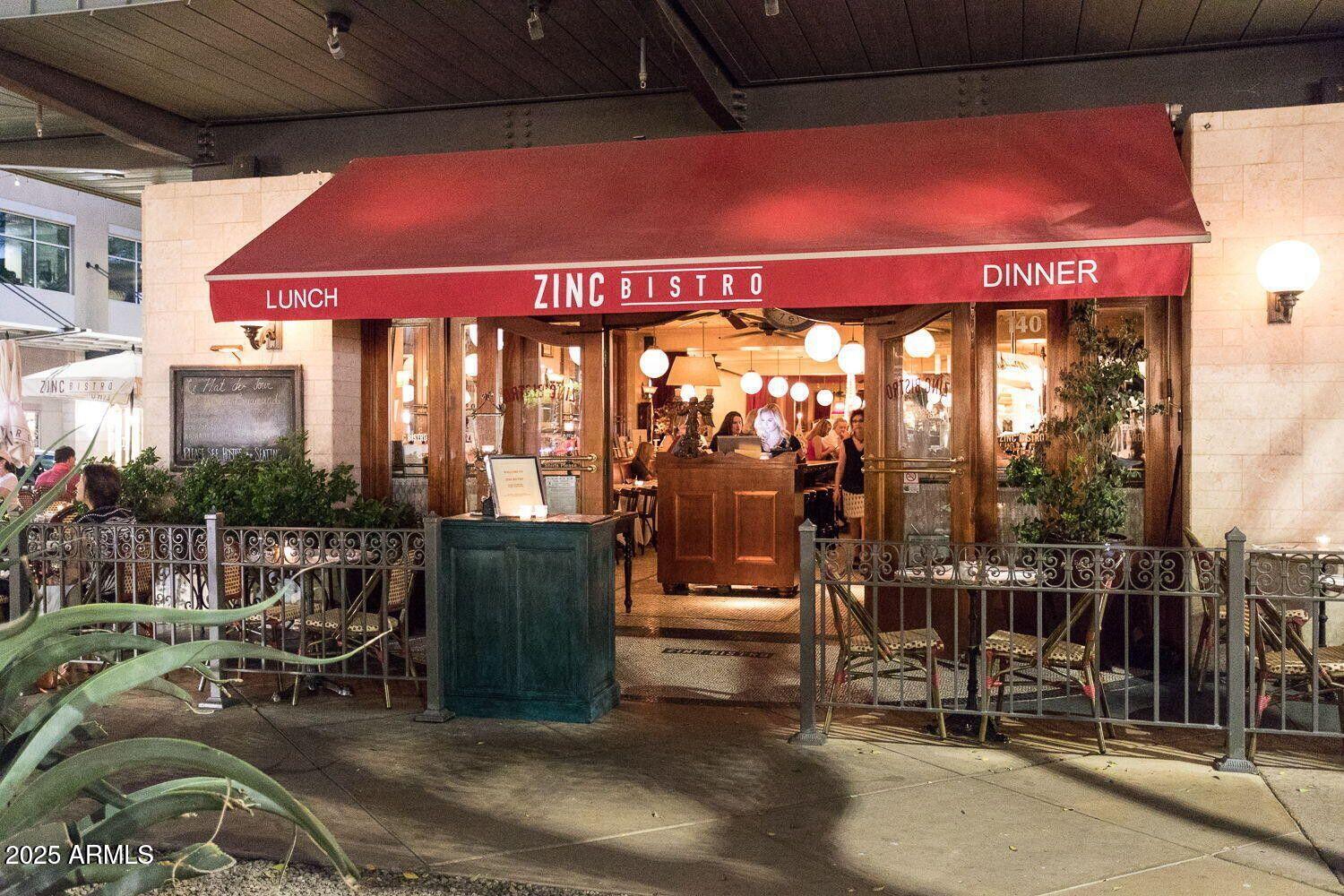 15215 North Kierland Boulevard, Unit 733 Scottsdale, AZ 85254 - Photo 33 of 38 Kierland Commons