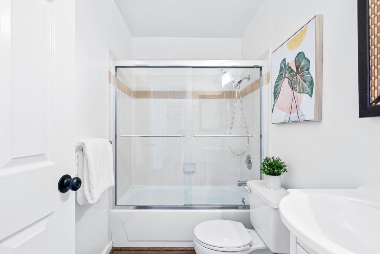 2863 South Bascom Avenue, Unit 804 Campbell, CA 95008 - Photo 22 of 28 a bathroom with a bathtub and a shower