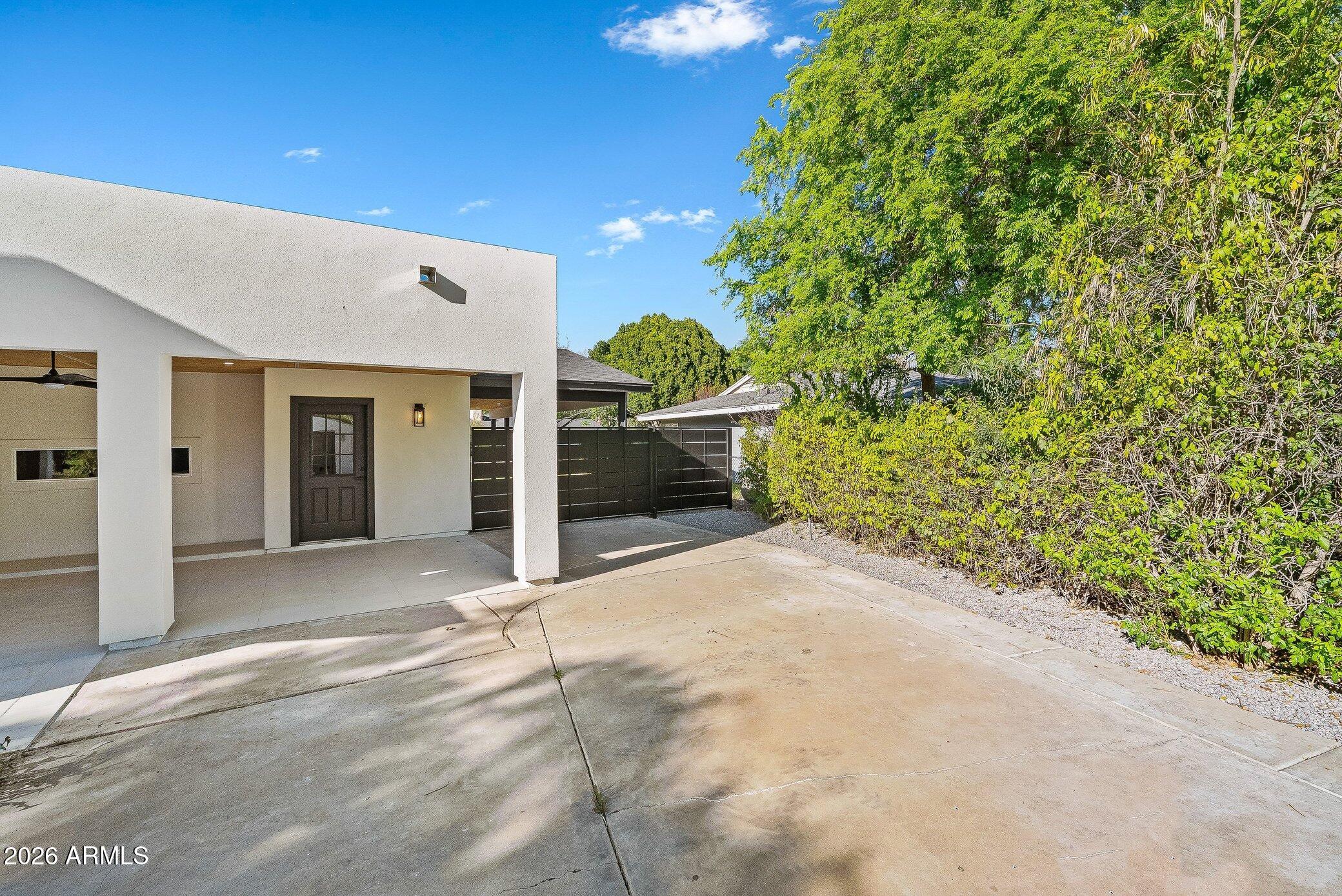 1211 West Rancho Drive Phoenix, AZ 85013 - Photo 6 of 48 006_1211_west_rancho-11_211