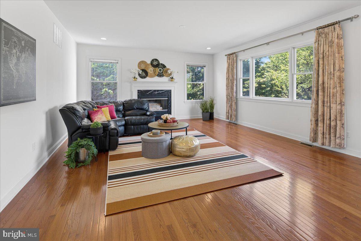 10 Jewel Road Princeton Junction, NJ 08550 - Photo 12 of 46