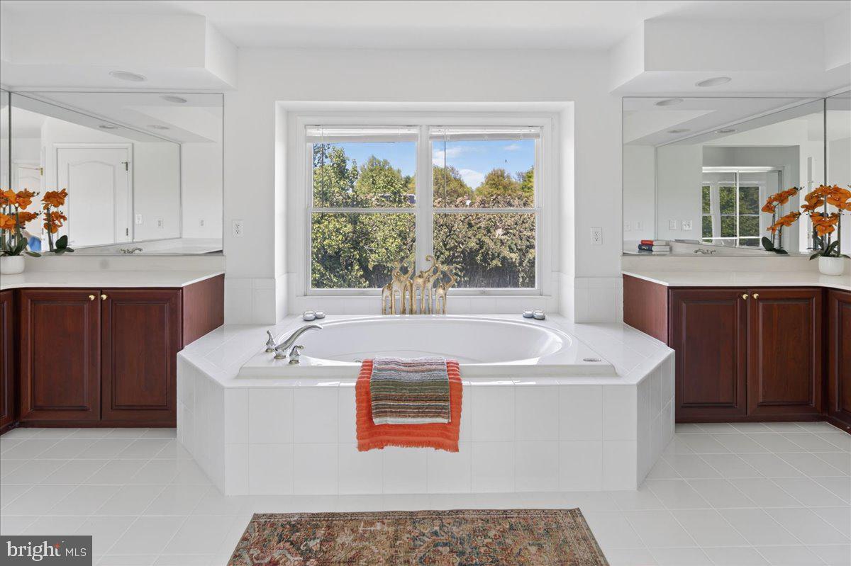 10 Jewel Road Princeton Junction, NJ 08550 - Photo 25 of 46