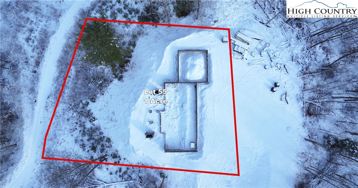 485 Autumn Leaf Way Crumpler, NC 28617 - Photo 1 of 40 a view of a hallway with entryway