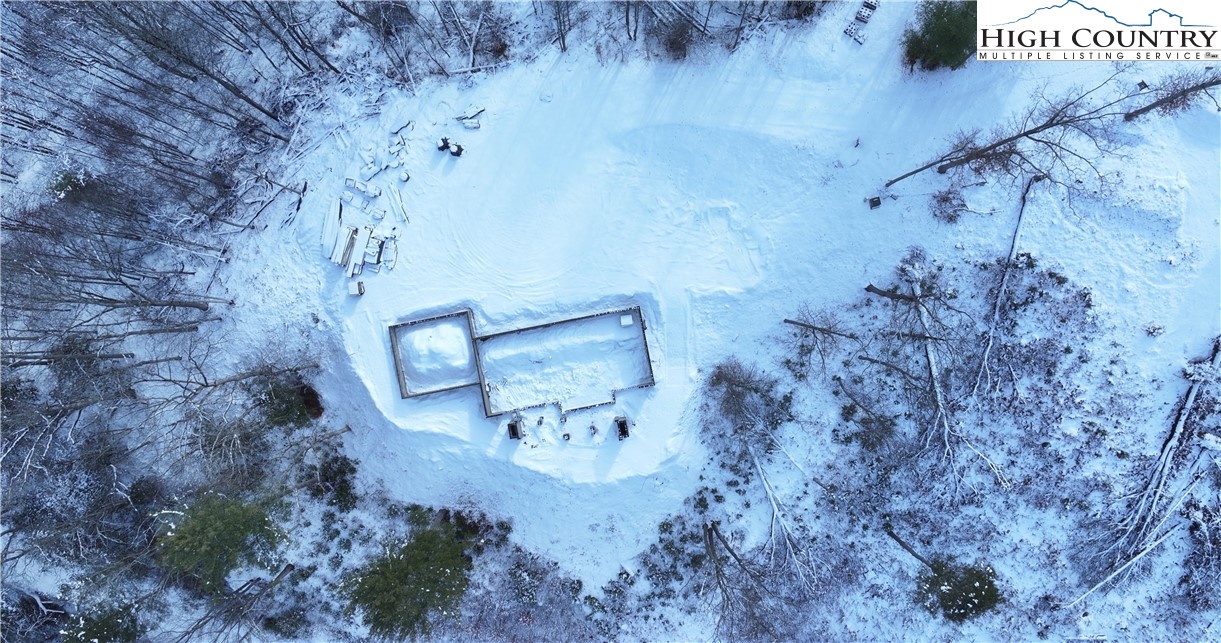 485 Autumn Leaf Way Crumpler, NC 28617 - Photo 18 of 40 a view of outdoor space