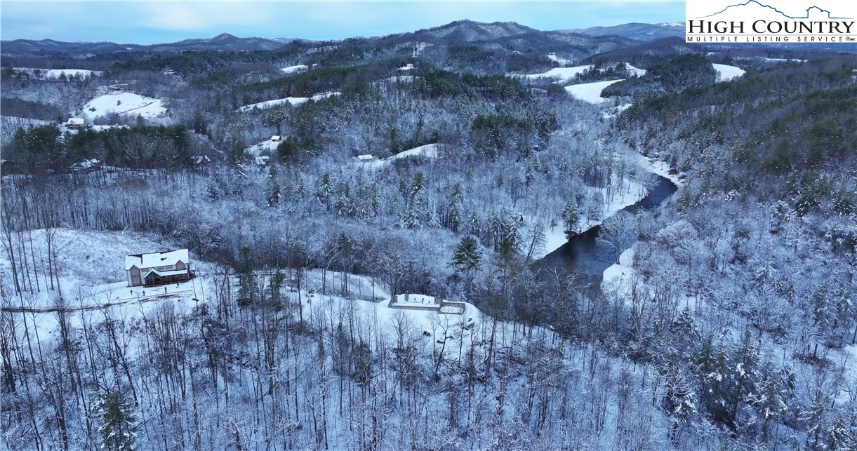 485 Autumn Leaf Way Crumpler, NC 28617 - Photo 7 of 40 a view of outside house