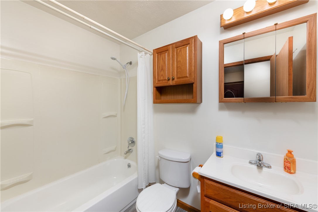 1029 Delaney Park Road Salem, IN 47167 - Photo 20 of 45