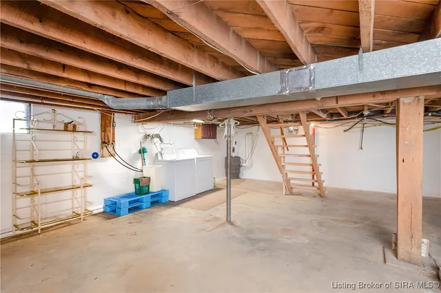 $399,000 | 1029 Delaney Park Road, Salem, IN 47167