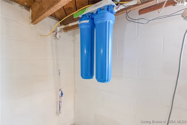 $399,000 | 1029 Delaney Park Road, Salem, IN 47167