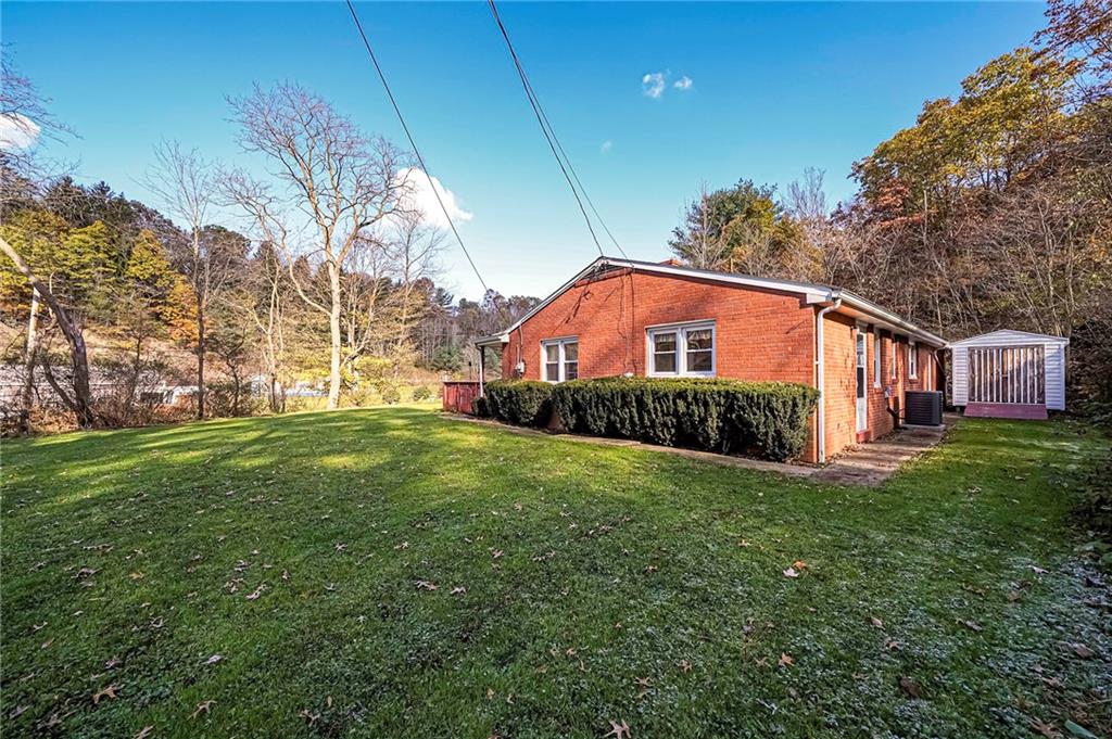 3985 Green Garden Road Aliquippa, PA 15001 - Photo 22 of 25 Gallery Image 22