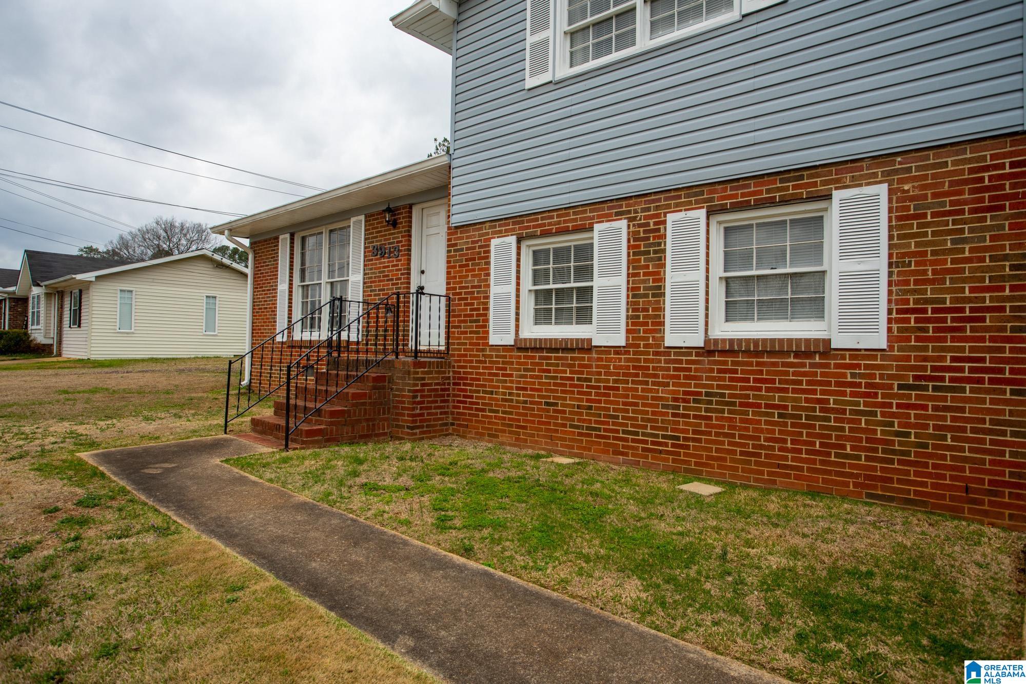 3913 Bramble Road Anniston, AL 36207 - Photo 2 of 31