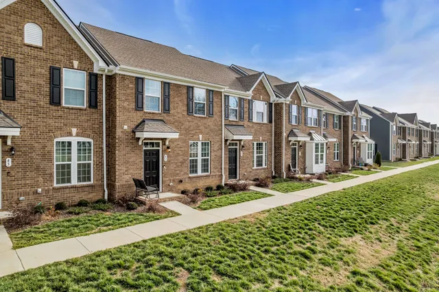 $1,850 | 420 Park Avenue, Unit 42, Lebanon, TN 37087