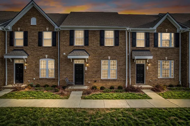 $1,850 | 420 Park Avenue, Unit 42, Lebanon, TN 37087