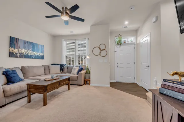 $1,850 | 420 Park Avenue, Unit 42, Lebanon, TN 37087