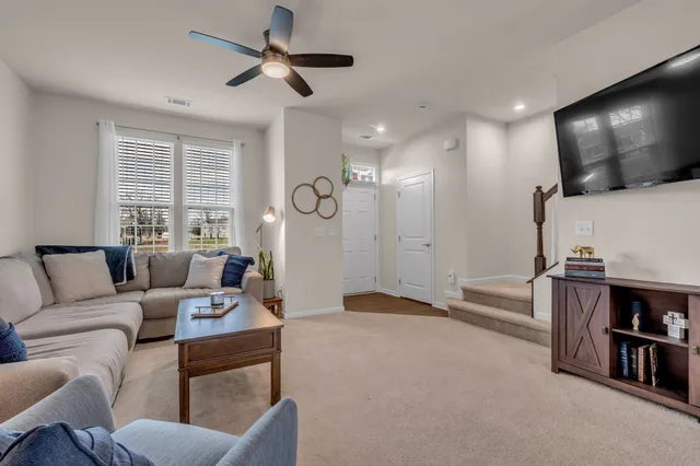 $1,850 | 420 Park Avenue, Unit 42, Lebanon, TN 37087