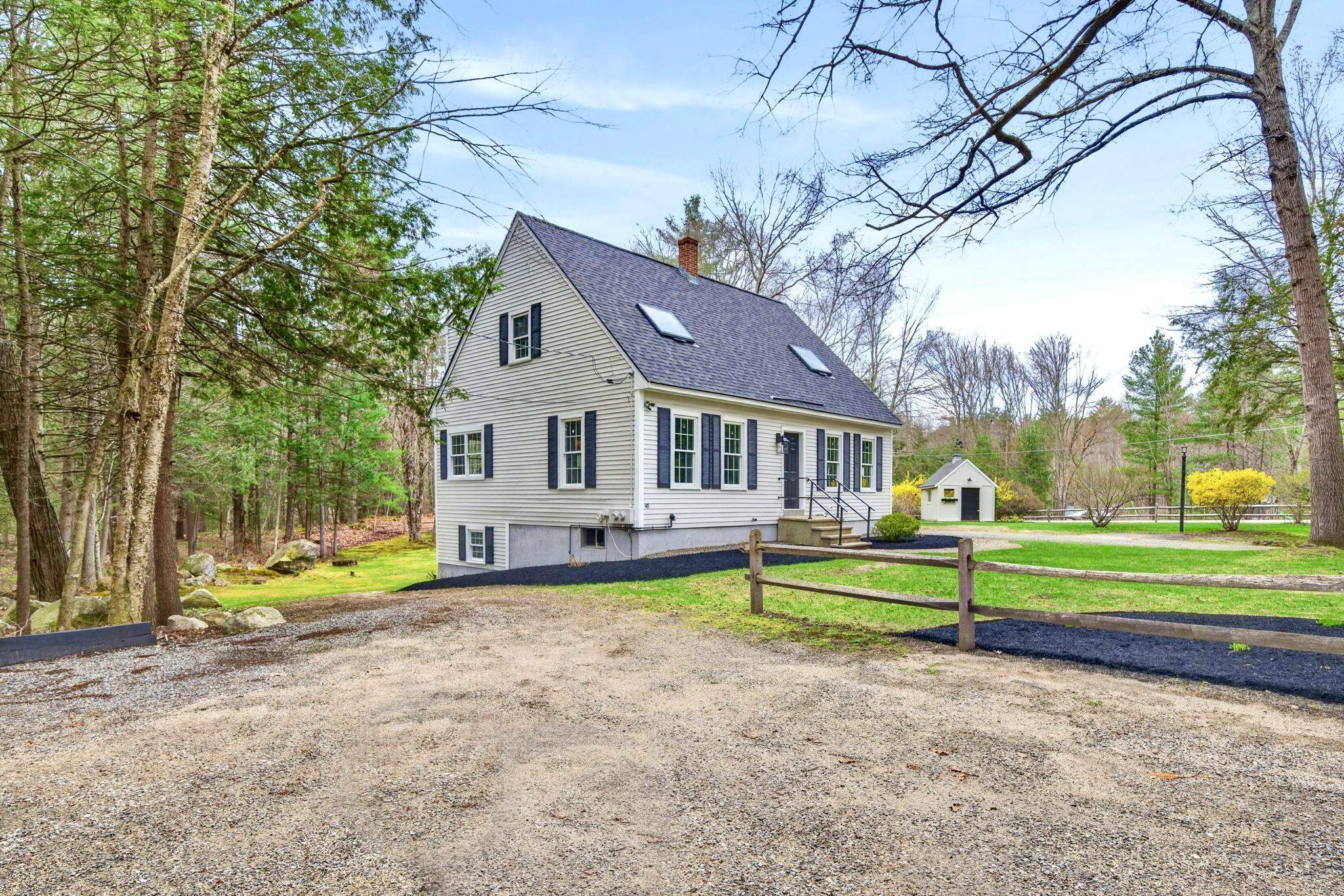 131 Colburn Road Milford, NH 03055 - Photo 4 of 59