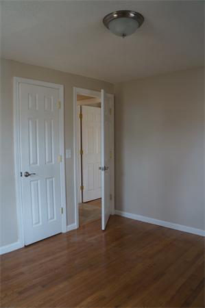 35 Hood Street Springfield, MA 01109 - Photo 13 of 14 Gallery Image 13